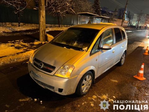 У Львові водій Opel Meriva збив жінку на пішохідному переході