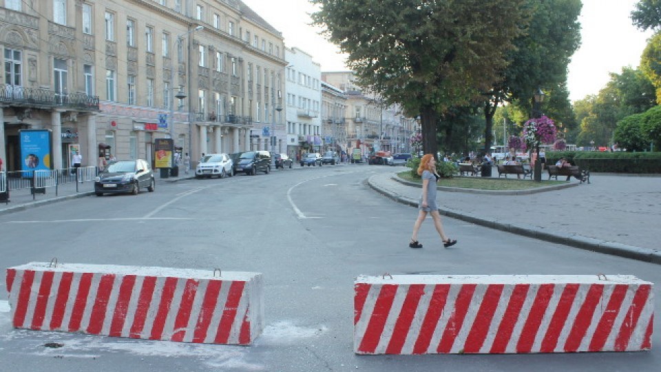 Вул. Кн. Мстислава Удатного у Львові перекрили до грудня