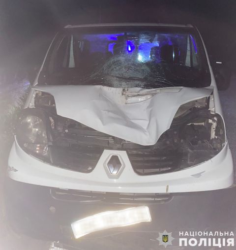 На трасі Львів – Пустомити – Меденичі водій Renault Trafic на смерть збив пішохода