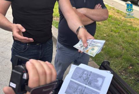 Колишній викладач львівського вишу організував схему переправлення ухилянтів за кордон