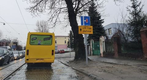 У Львові укладуть тимчасові договори на обслуговування п'яти львівських маршруток