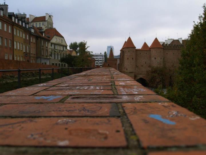 Дрогобицькою бруківкою театрали викладуть вулиці у Варшаві