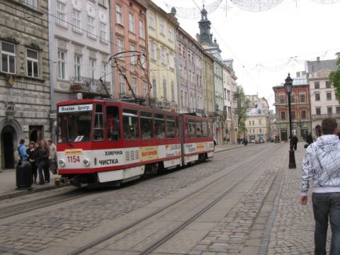 Рух транспорту у Львові на вул.Під дубом закрито 7-8 червня