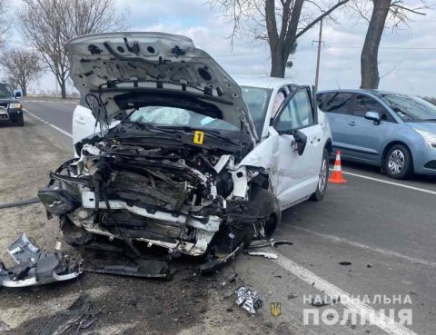 На Яворівщині у потрійній ДТП постраждало четверо людей