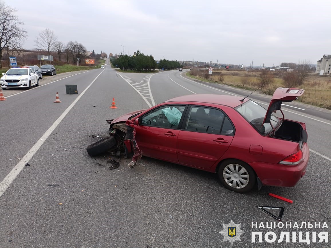 У Золочеві в ДТП постраждали четверо людей