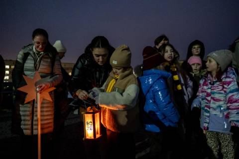 На Львівщину пластуни привезли Вифлеємський вогонь