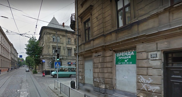 Суд постановив повернули приміщення старовинної аптеки на Дорошенка у комунальну власність