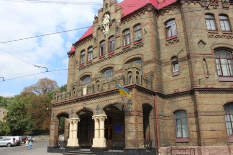 У Львові в пожежі постраждав мешканець квартири