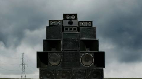 Погода на четвер: короткочасні дощі, +22°C