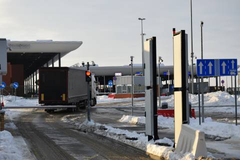 На кордоні з Польщею – черги з 30 авто