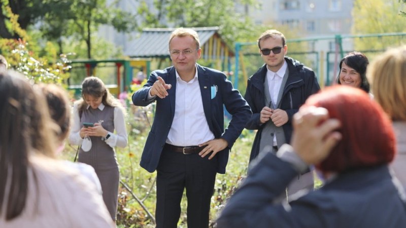 Посіпаки Садового очолили рейтинг найбільш високооплачуваних заступників