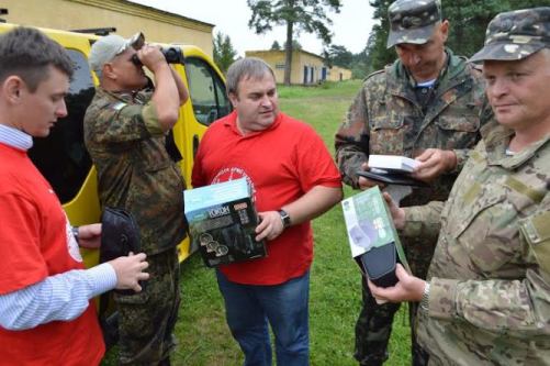 Львівським військовим подарували оптичні засоби, провіант та засоби гігієни