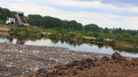 У пожежі на Грибовицькому сміттєзвалищі звинувачують трьох посадовців "Збиранки"