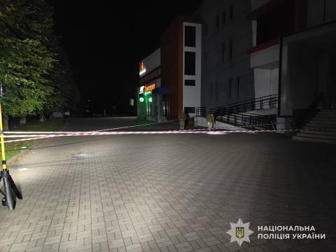 Поліція затримала чоловіка, який підірвав гранату в Шептицькому: четверо поранених