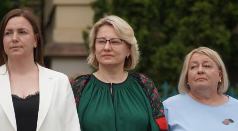 Літвінська у червні отримала понад 40 тисяч зарплати