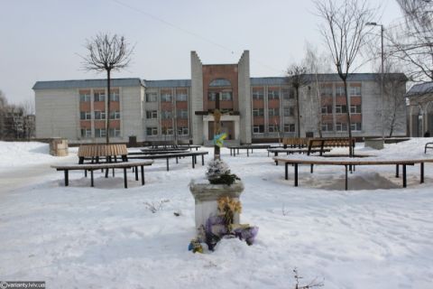 У Львові майже 80 шкіл закрили на карнатин