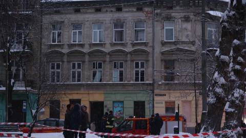 У Львові через російську атаку перекрили дві вулиці та змінили рух громадського транспорту