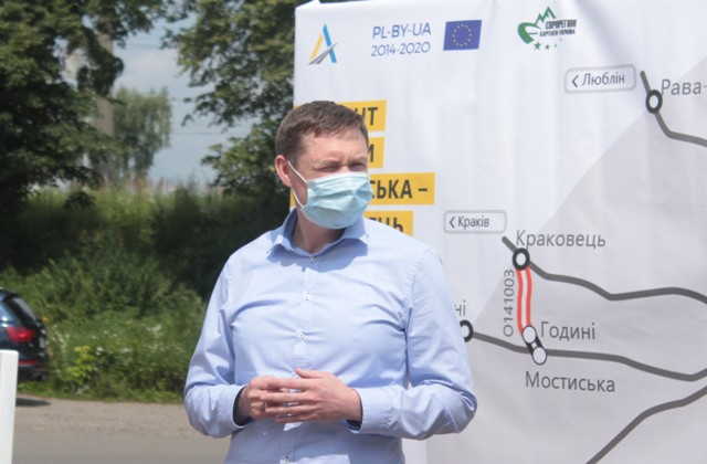 Козицький дозволив фірмі з Дніпра збудувати в Карпатах нову базу відпочинку