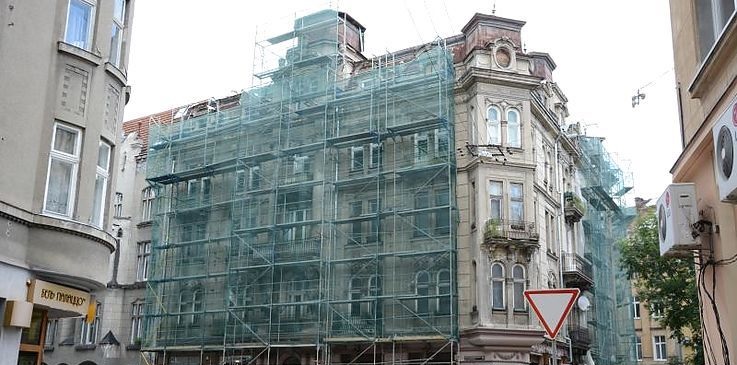 Дахи будинків на вул. Саксаганського та пл. Міцкевича у Львові відреставрують за 4 мільйони