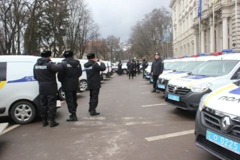 Шість правоохоронців Львівщини звинуватили у недбальстві