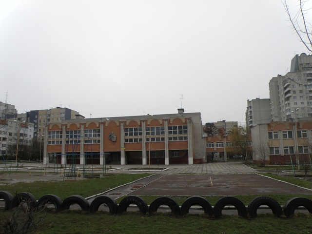 На Львівщині школа залишилася без даху