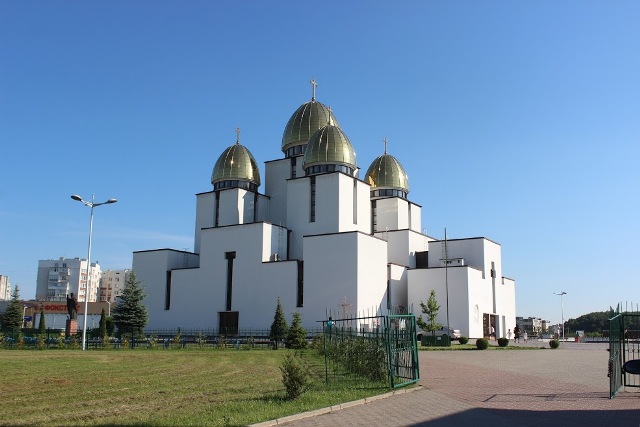 Через витік мешканцям більше 50 вулиць у Сихівському районі вимкнули воду