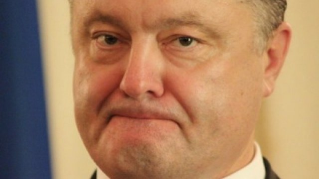 Порошенко підписав закон про публічні закупівлі