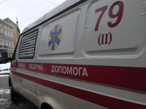 У Червоноградському районі двоє осіб потрапили до лікарні через отруєння чадним газом