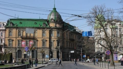 Садовий повідомив про те, що половина Львова вже має світло
