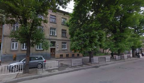 У Львові за три мільйони гривень продають приміщення на Героїв УПА