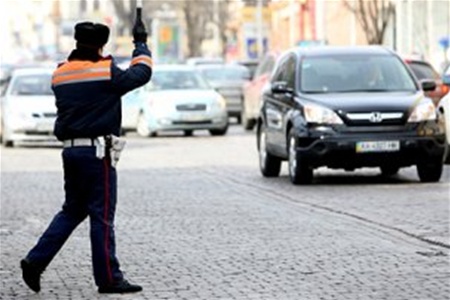 Інспектор ДАІ, який приховав ДТП, отримав 5 років в'язниці