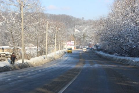 На Яворівщині у ДТП травмувались водії обидвох авто