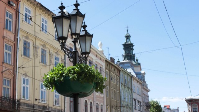 Два райони Львова та частину Брюхович знеструмлять. Адреси