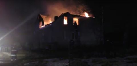 На Львівщині жінка отримала опіки через пожежу у будинку
