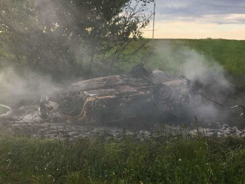 На Яворівщині вщент згоріла автівка ВАЗ