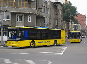 Тролейбуси не курсували годину через пожежу на вул. Устіяновича у Львові