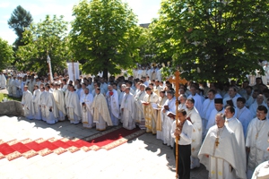 На Львівщині відкрили пам'ятник отцю Ковчу