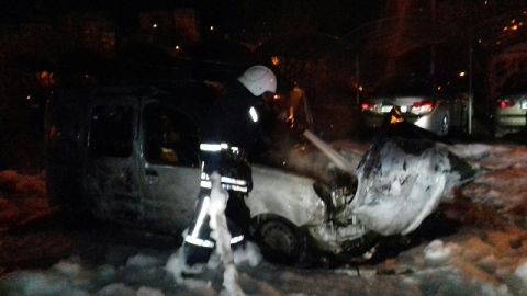 Вночі у Львові згорів автомобіль