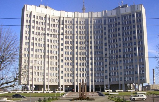 З вікна будівлі Міндоходів Львівщини випала жінка та загинула