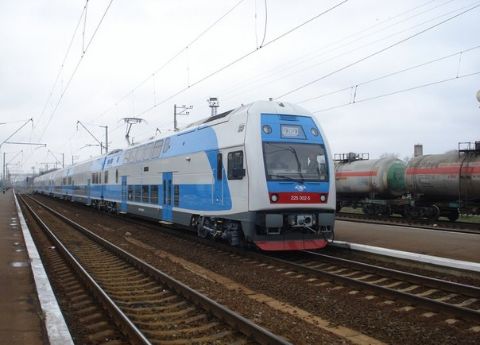 Львівська залізниця планує запустити нові поїзди до Варшави
