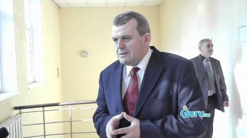 Голова Стрийської райради заробляє більше 18 тисяч у місяць