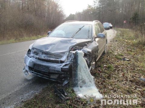 На Радехівщині зіткнулися два авто: є загиблі і травмовані