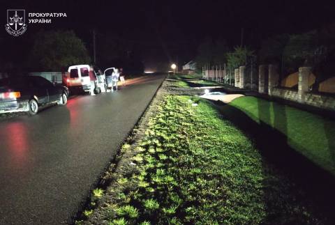 На Самбірщині водій ВАЗу на смерть збив дівчину і втік
