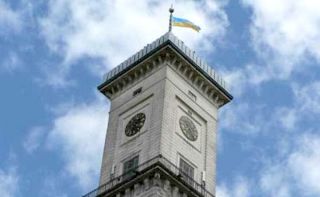 У Львові відзначать 22-гу річницю підняття національного прапора над Ратушею