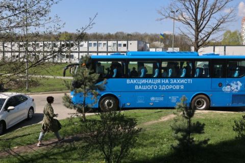 У Львові запрацювали мобільні пункти вакцинації