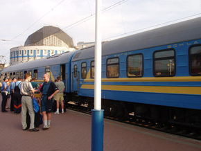 Укрзалізниця додала поїздів у львівському напрямку