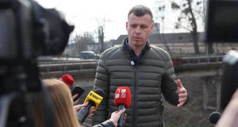 Керівник департаменту міської мобільності Львова з дружиною торік купили нову автівку та мотоцикл