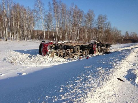 На Львівщині фури водій травмувався у ДТП