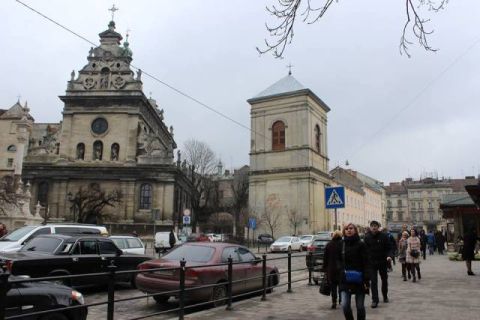Мешканцям більше 27 вулиць Львова вимкнули воду