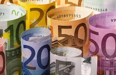 Євро подешевшав на 14 копійок за курсом НБУ
